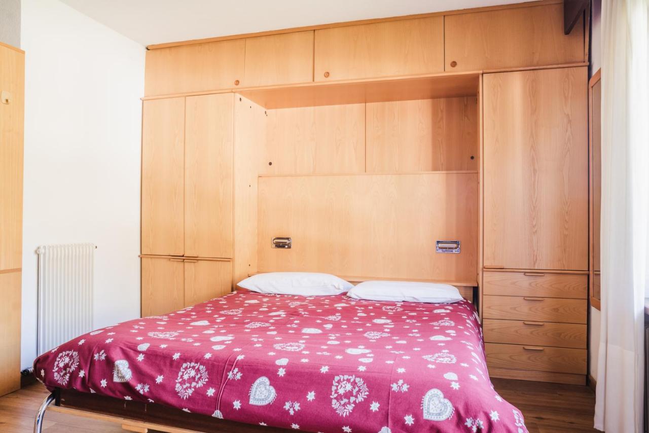 Residence Dolomia ポッツァ・ディ・ファッサ エクステリア 写真