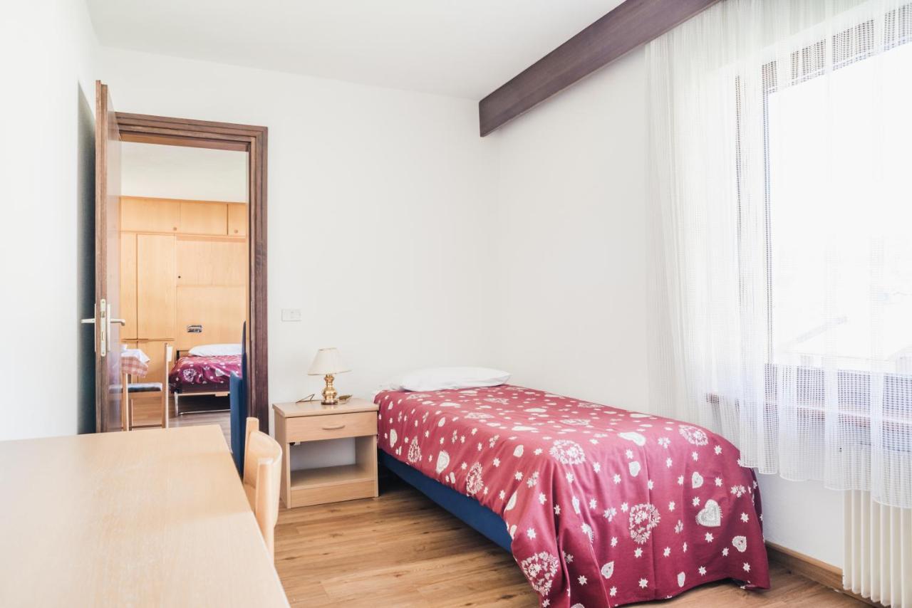 Residence Dolomia ポッツァ・ディ・ファッサ エクステリア 写真