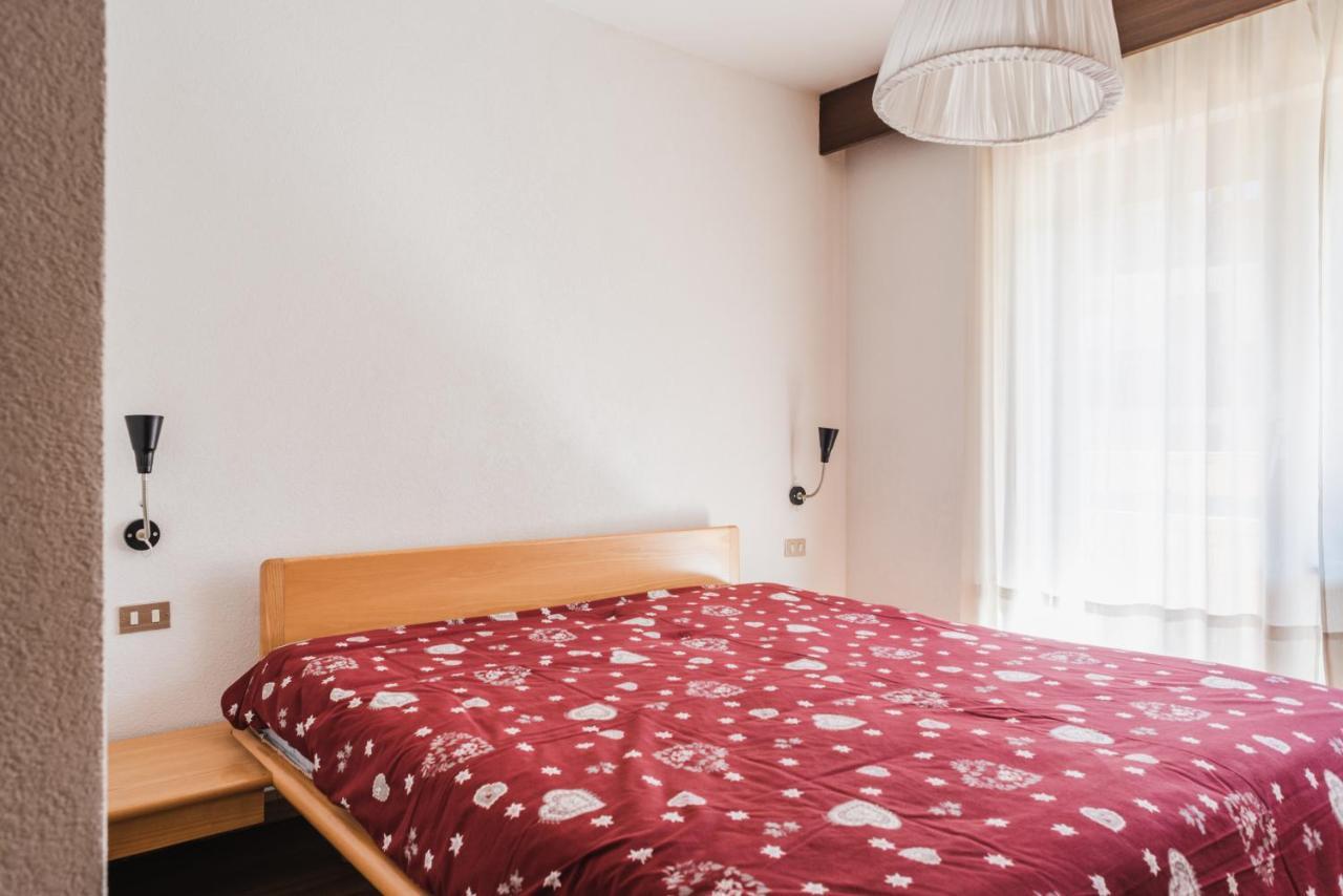 Residence Dolomia ポッツァ・ディ・ファッサ エクステリア 写真