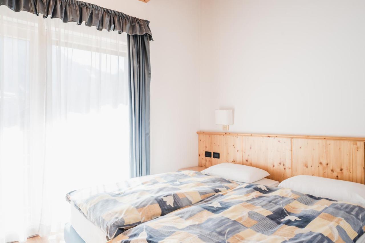 Residence Dolomia ポッツァ・ディ・ファッサ エクステリア 写真