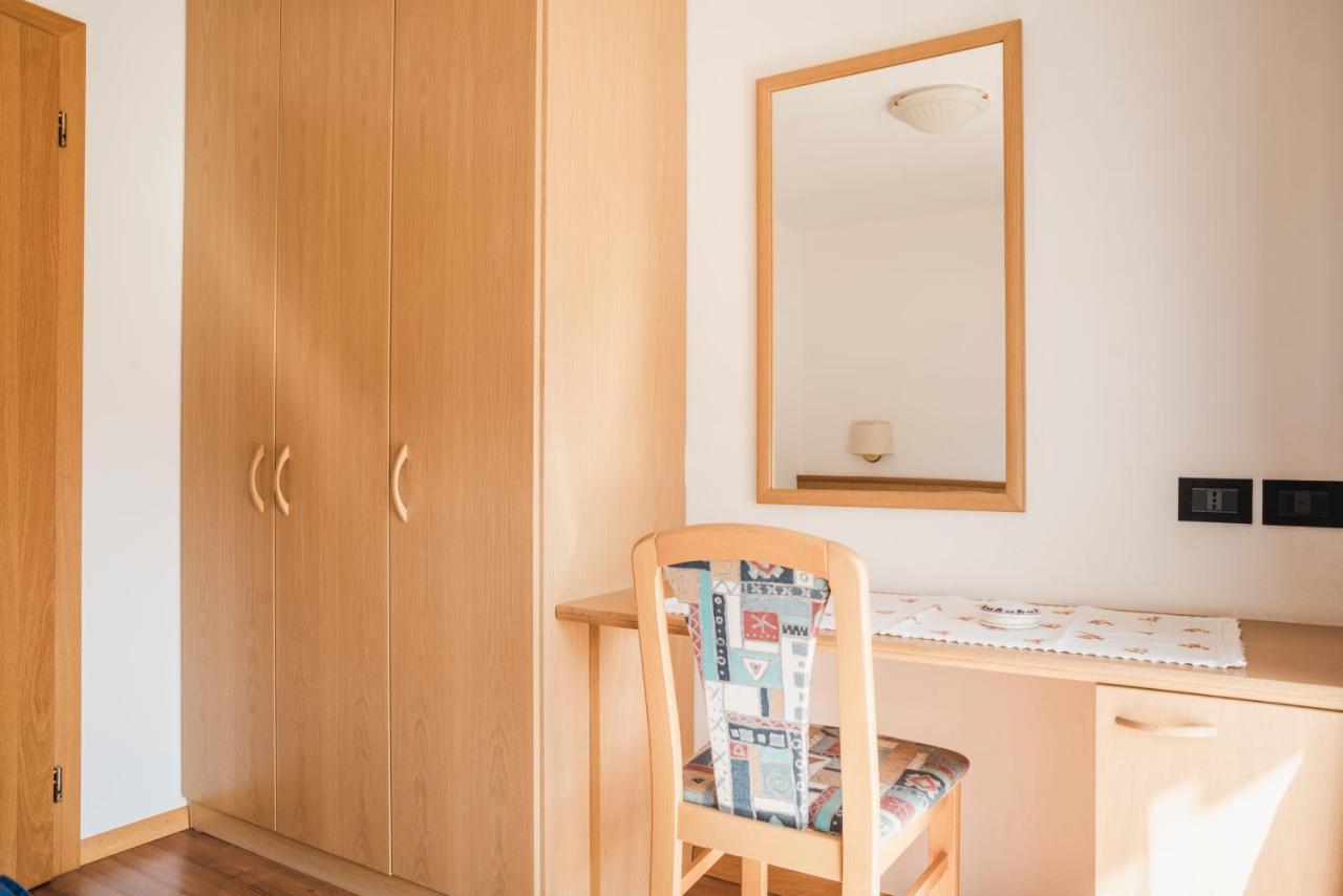 Residence Dolomia ポッツァ・ディ・ファッサ エクステリア 写真