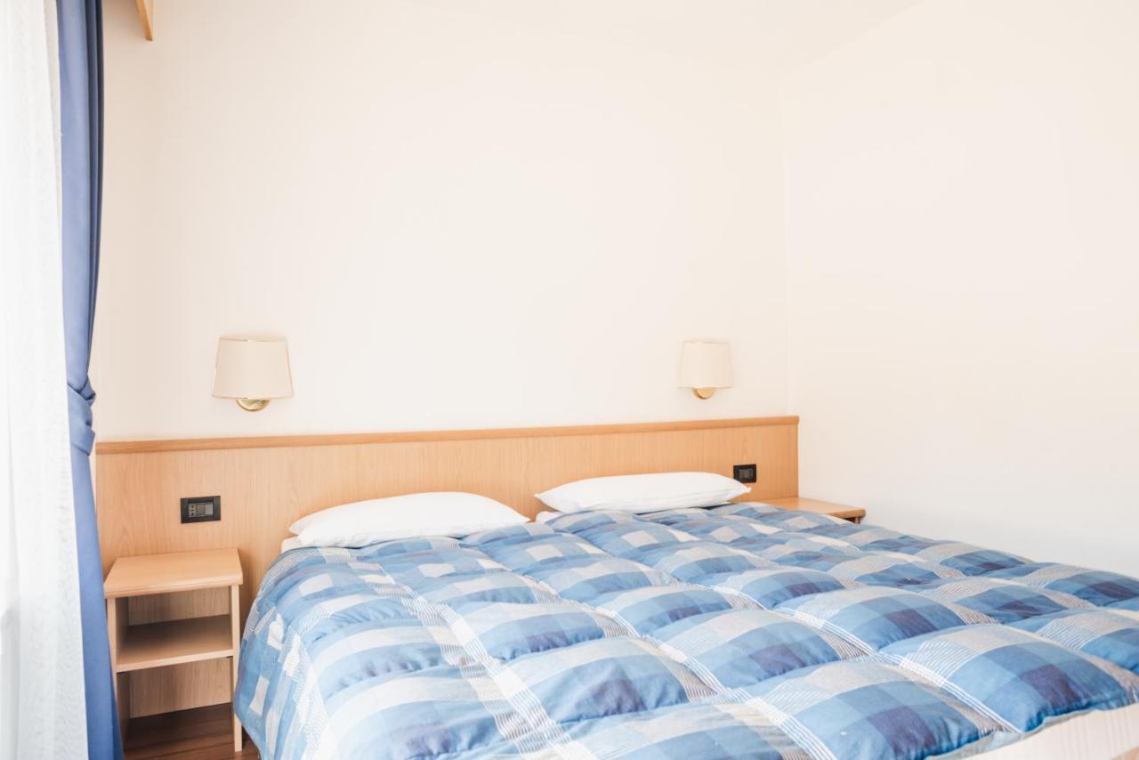 Residence Dolomia ポッツァ・ディ・ファッサ エクステリア 写真