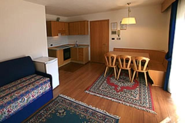 Residence Dolomia ポッツァ・ディ・ファッサ 部屋 写真